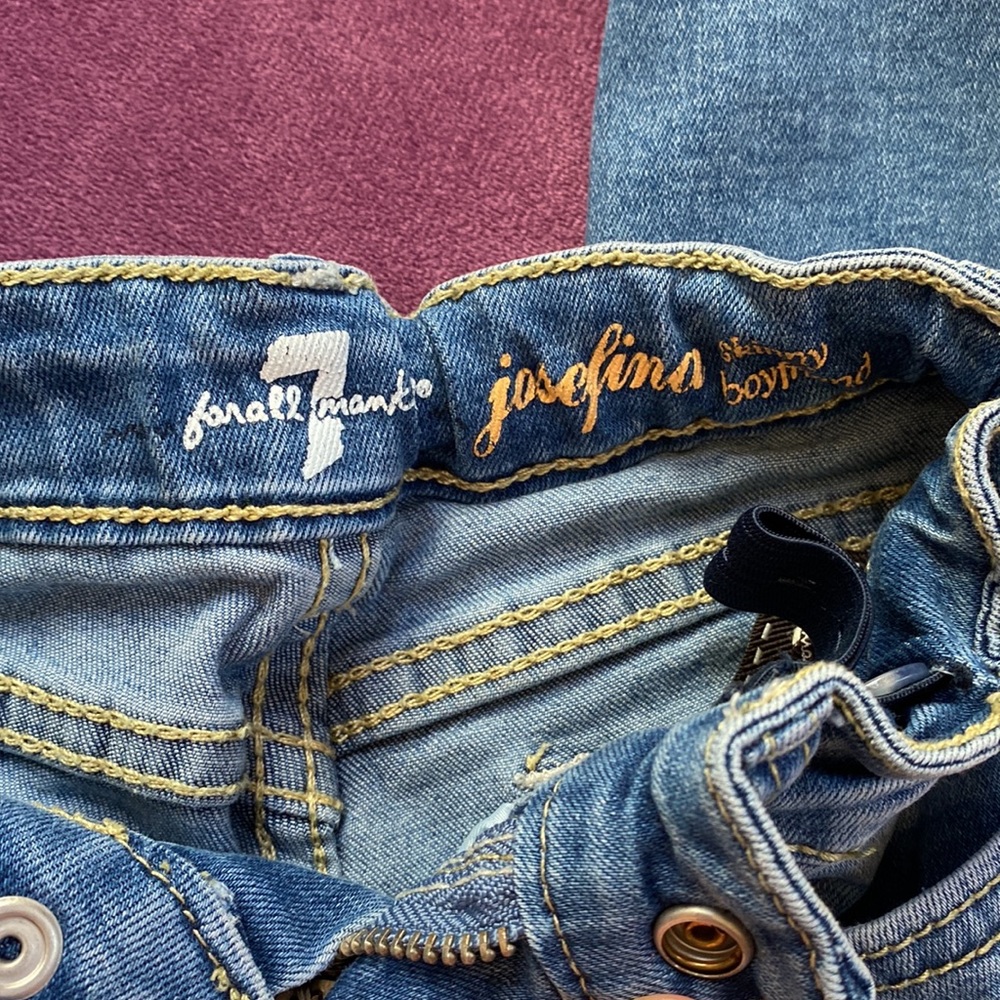 4t Toddler Jeans- 7 for all mankind - Picture 3 of 4